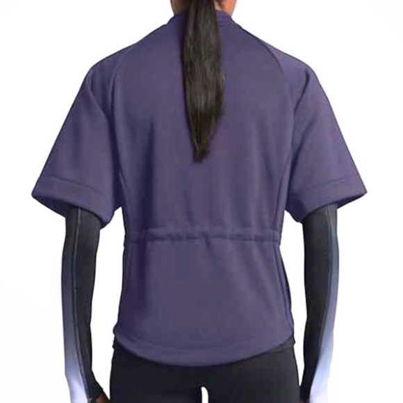 Nike Therma-Sphere Women’s Short Sleeve Training Top Size S - Picture 3 of 12